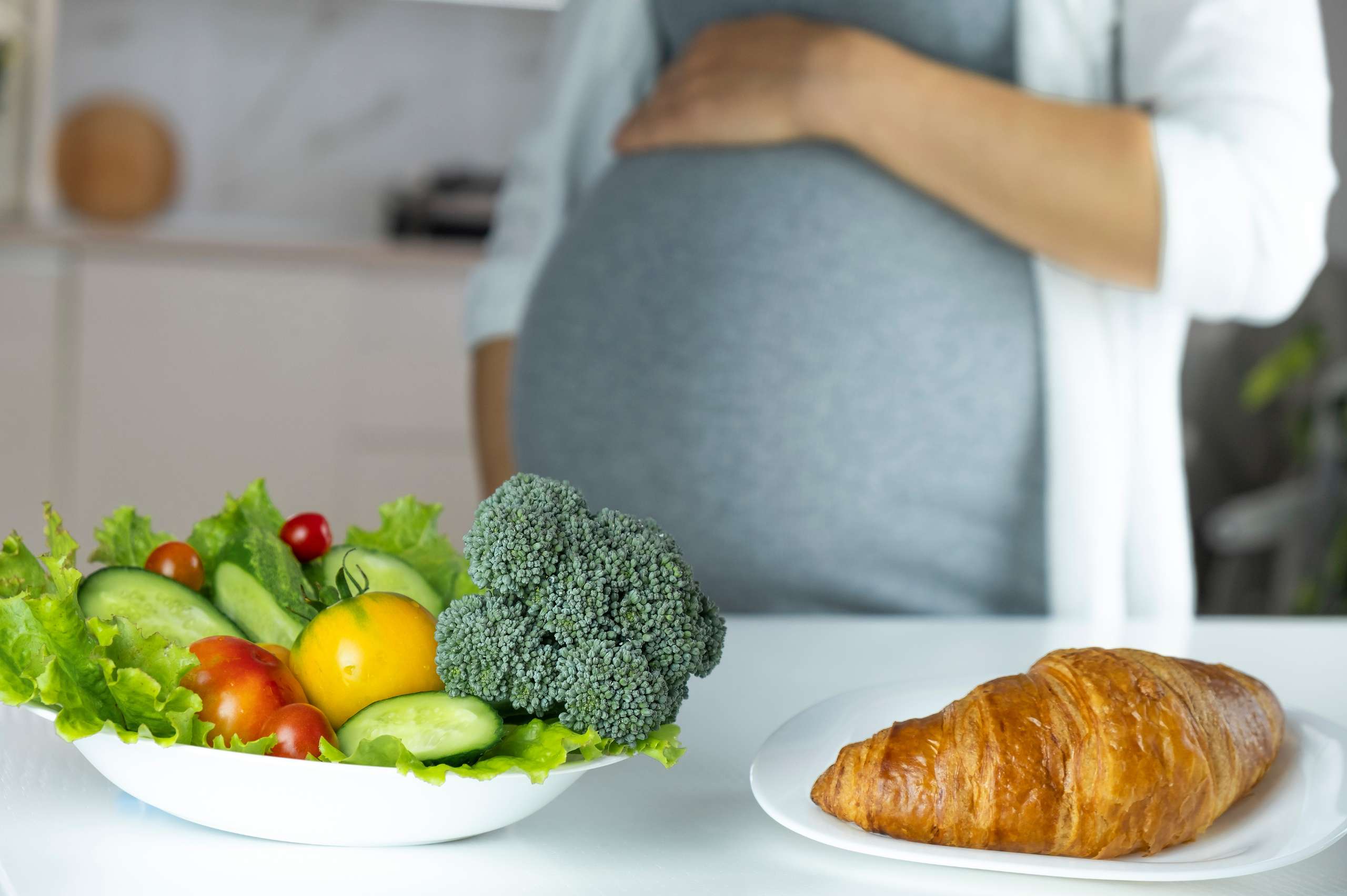 penuhi nutrisi ibu hamil