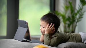 screen time anak​