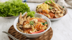 Apakah boleh Ibu hamil makan seblak