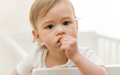 Cara Menghilangkan Kebiasaan Anak yang Suka Menghisap Jempol, Panduan Aman untuk Orang Tua di Rumah