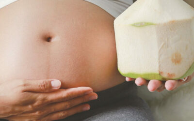 Apakah Ibu Hamil Boleh Minum Air Kelapa Muda? Simak Manfaat dan Aturannya