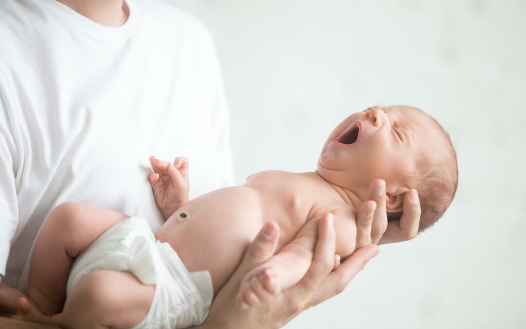 Manfaat Jemur Bayi Pagi Hari, Waktu Tepat dan Tips Aman