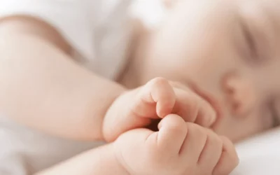 Mata Bayi yang Belekan Ditetesi ASI Bisa Cepat Sembuh, Mitos atau Fakta?