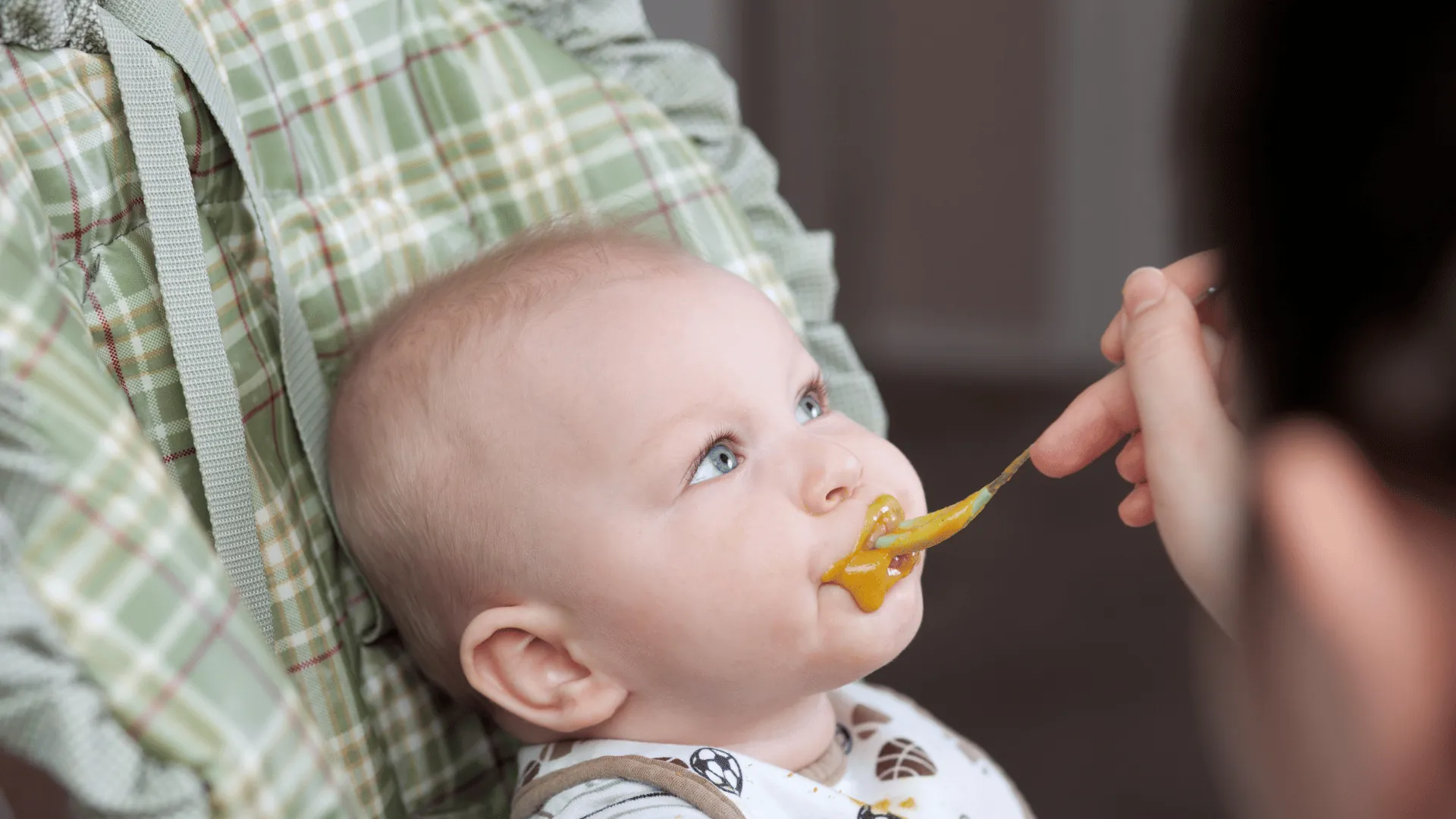bayi menolak dan melepeh MPASI