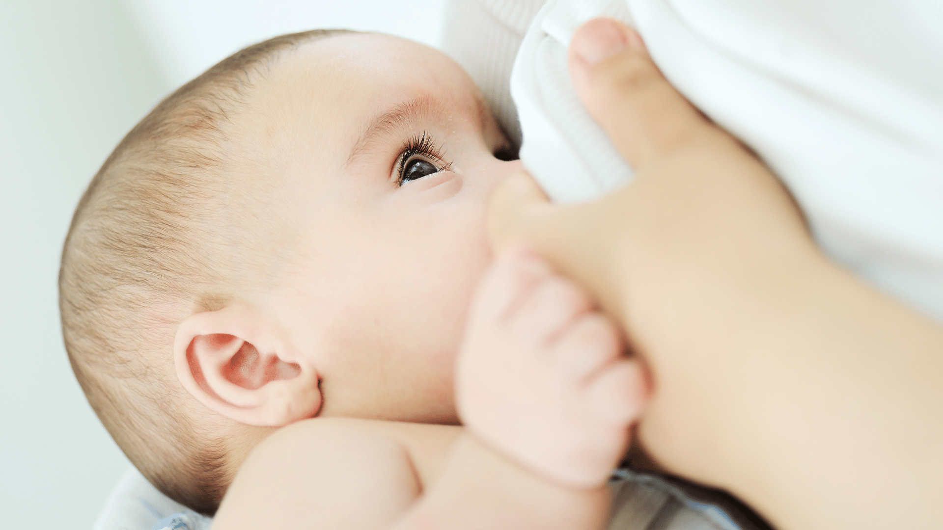 bayi tersedak saat minum susu