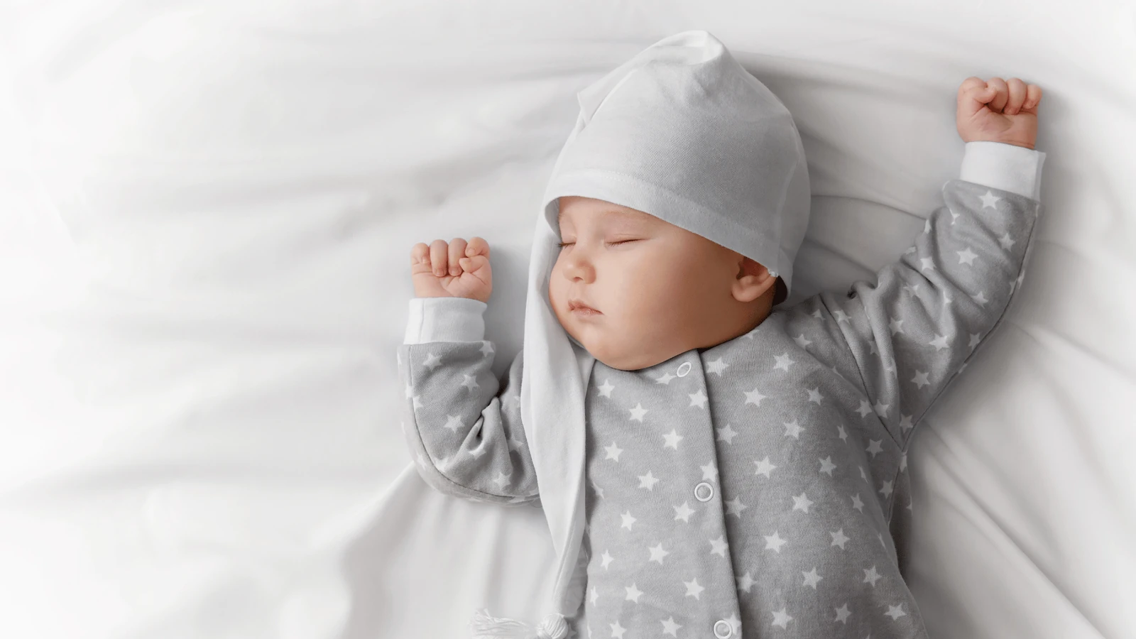 posisi tidur bayi baru lahir